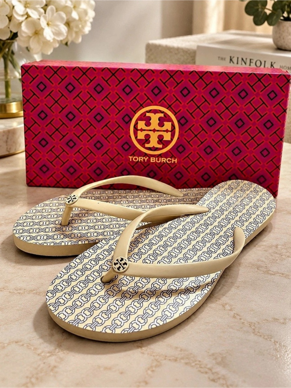Tory Burch Gemini Link Jelly Flip-Flop Women's Patterned Thong Sandals Cream &